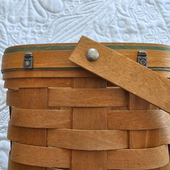 Longaberger Yankee Candle Handmade Basket With Candle and Made with Love Charm - Picture 13 of 15